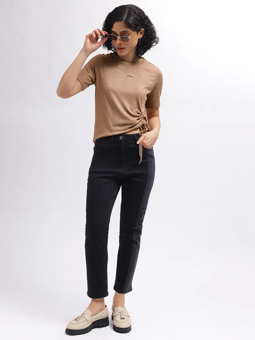 Iconic Women Brown Solid Round Neck Short Sleeves Top