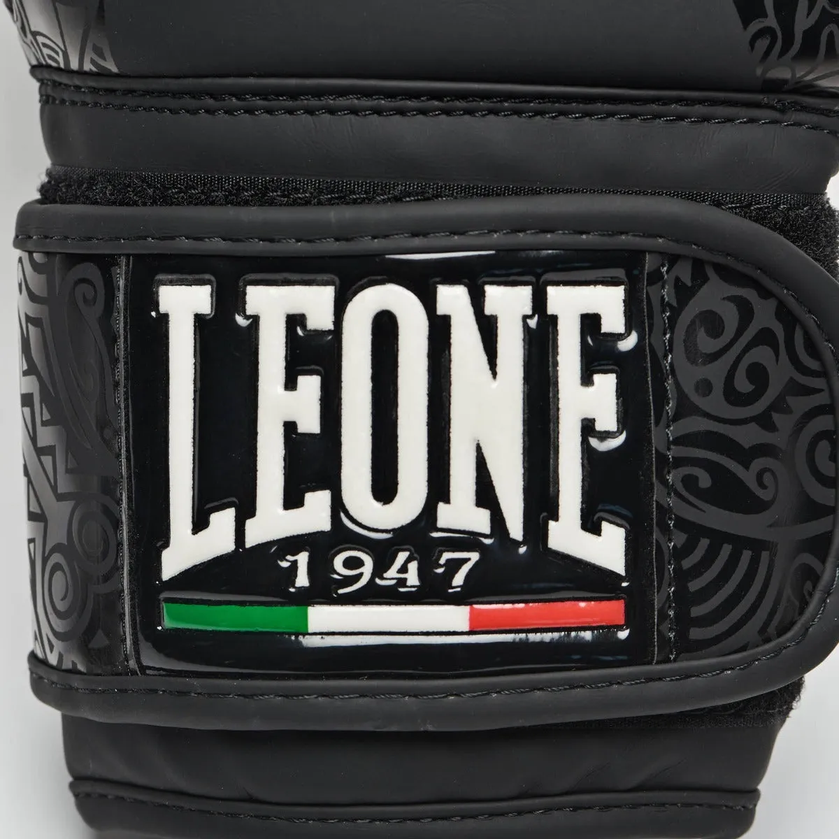 Leone Maori Boxing Gloves Black